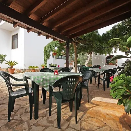 فندق مبيت وإفطار Ernestina