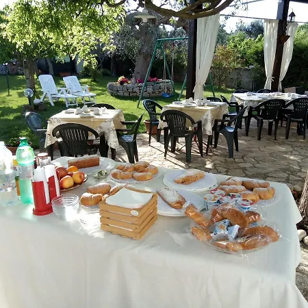 فندق مبيت وإفطار Ernestina 2*