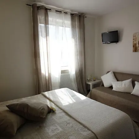 Ernestina فندق مبيت وإفطار 2*